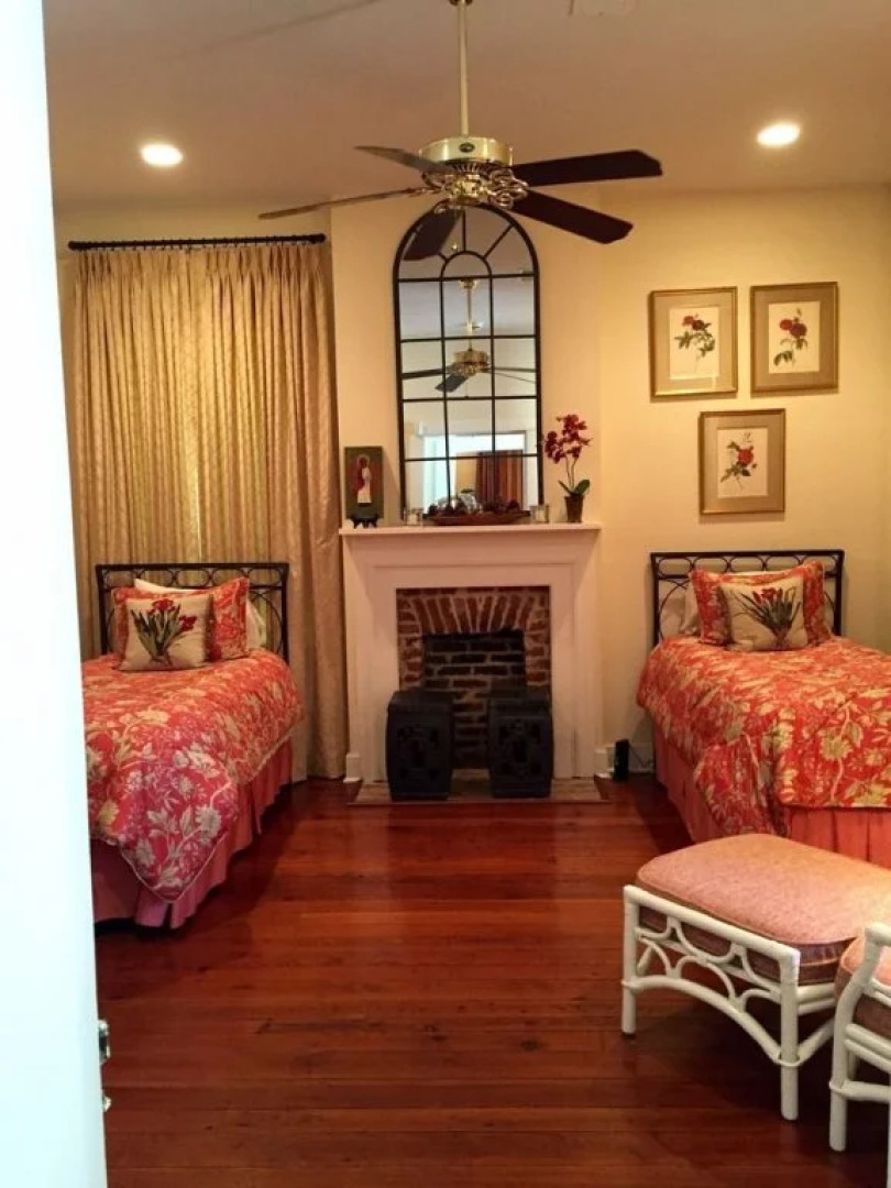 Hamilton Guest House