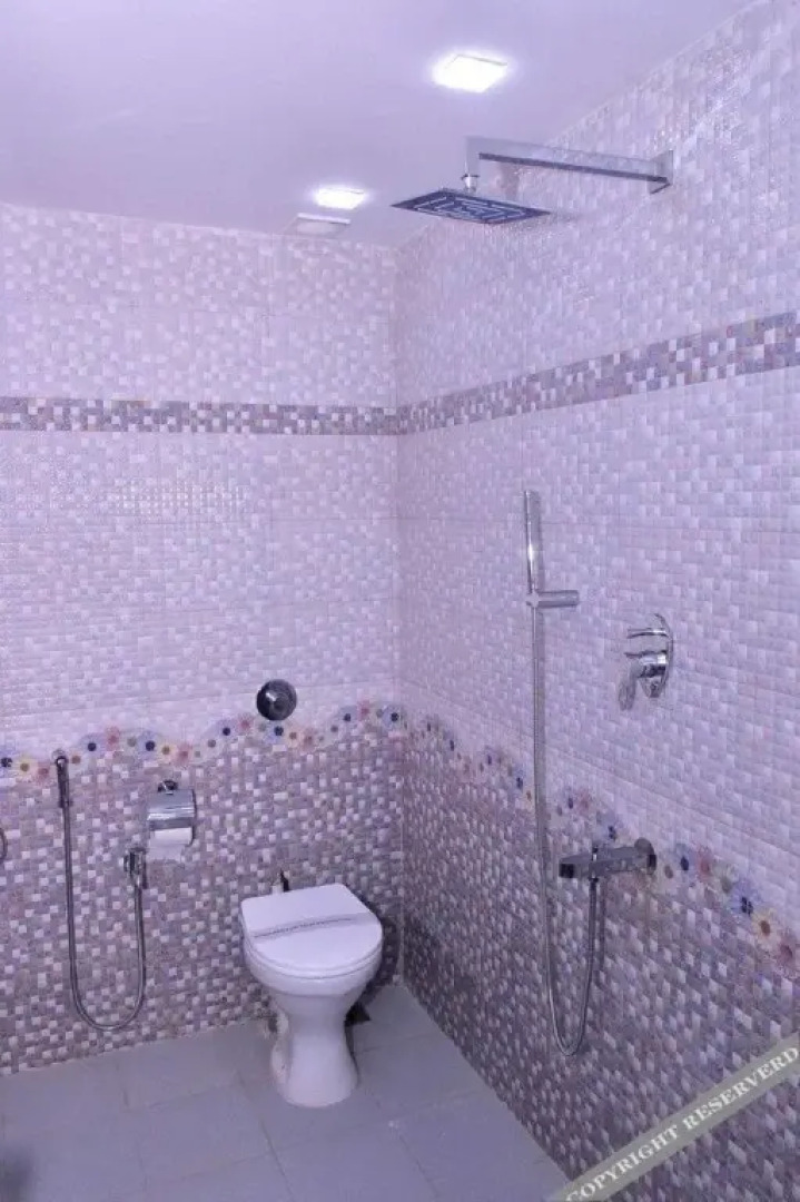 Chrisha's Beach Resort