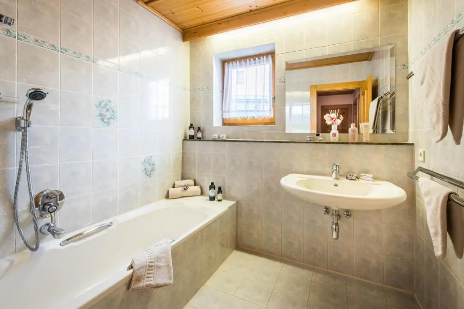 Appartementhaus Alpenrose