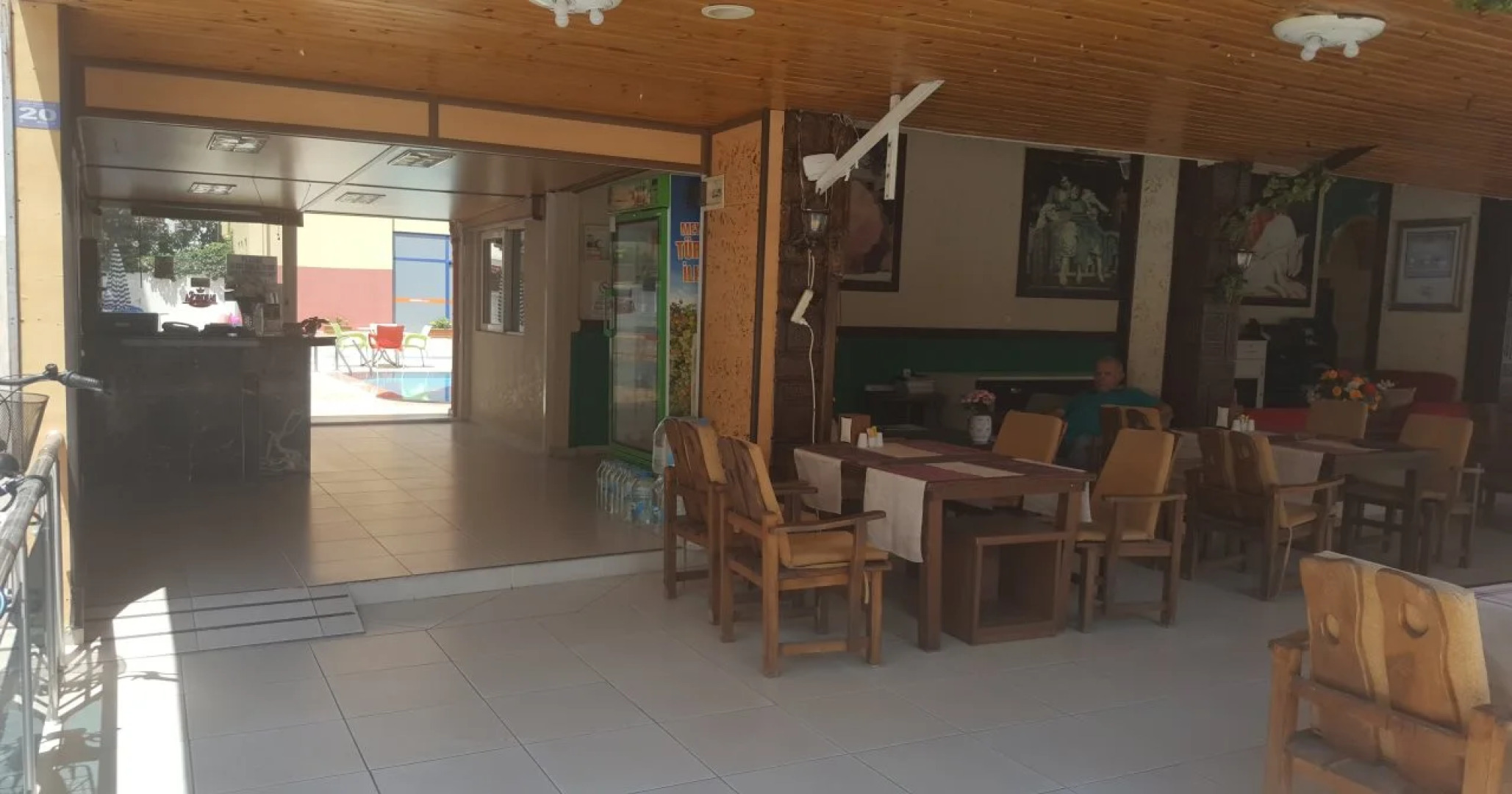 Elegant Baronessa Apart Hotel