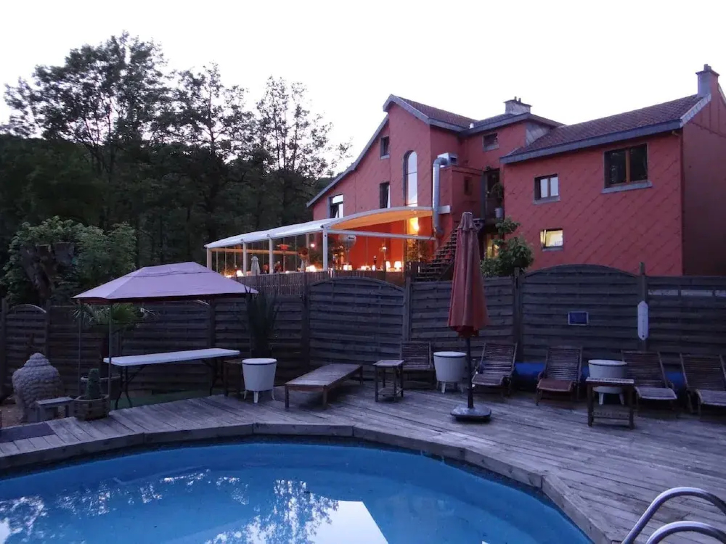 Fantastic House Lake Front, Pedalo Boats, Close to Spa