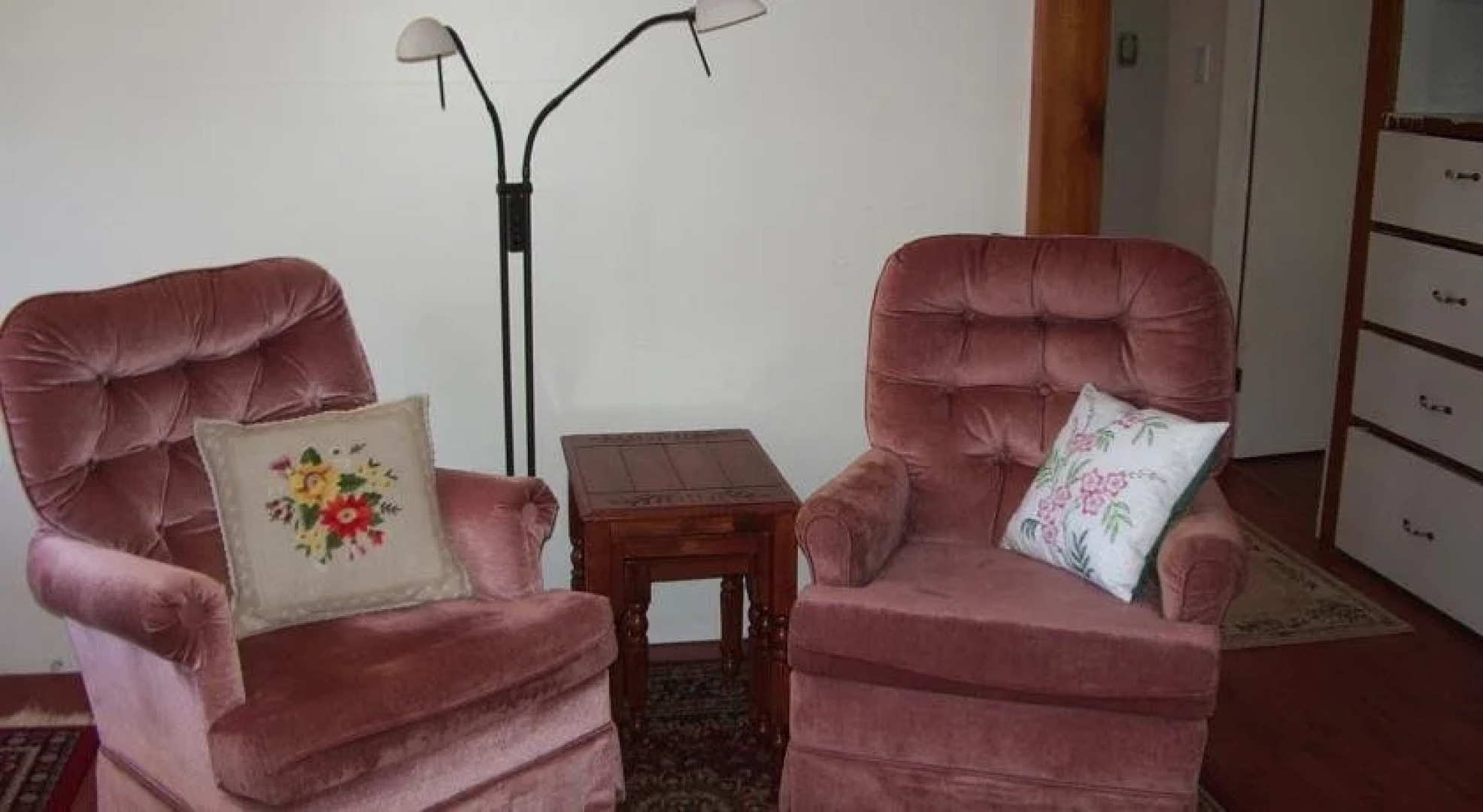 Pacific Rose Cottage