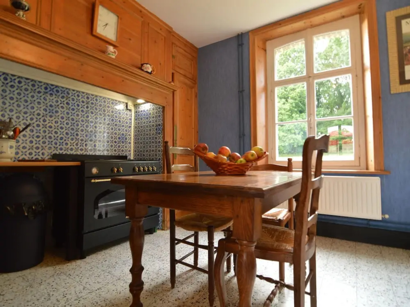 Well-maintained Farmhouse With Large Garden, Just 15 Minutes From the sea