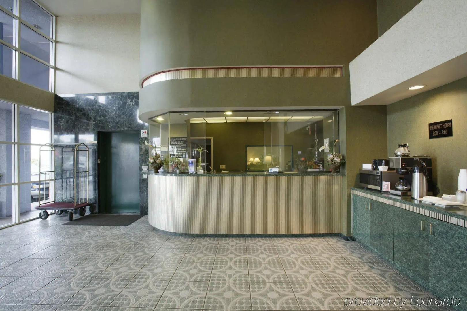 Studio 6 Commerce CA