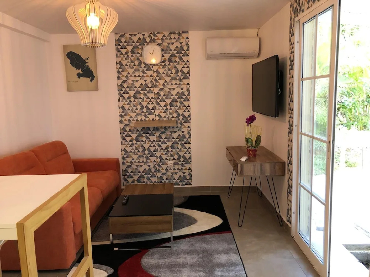 House With 2 Bedrooms in La Trinité, With Wonderful sea View, Private