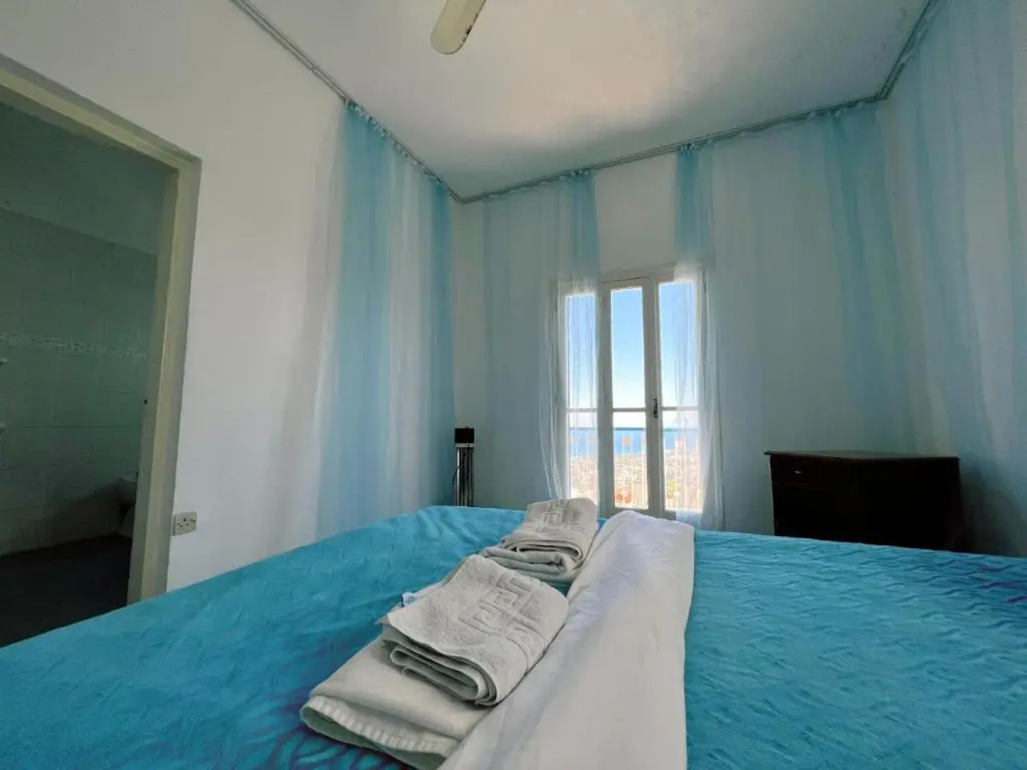 Sea View Spacious Private Villa in Lapta