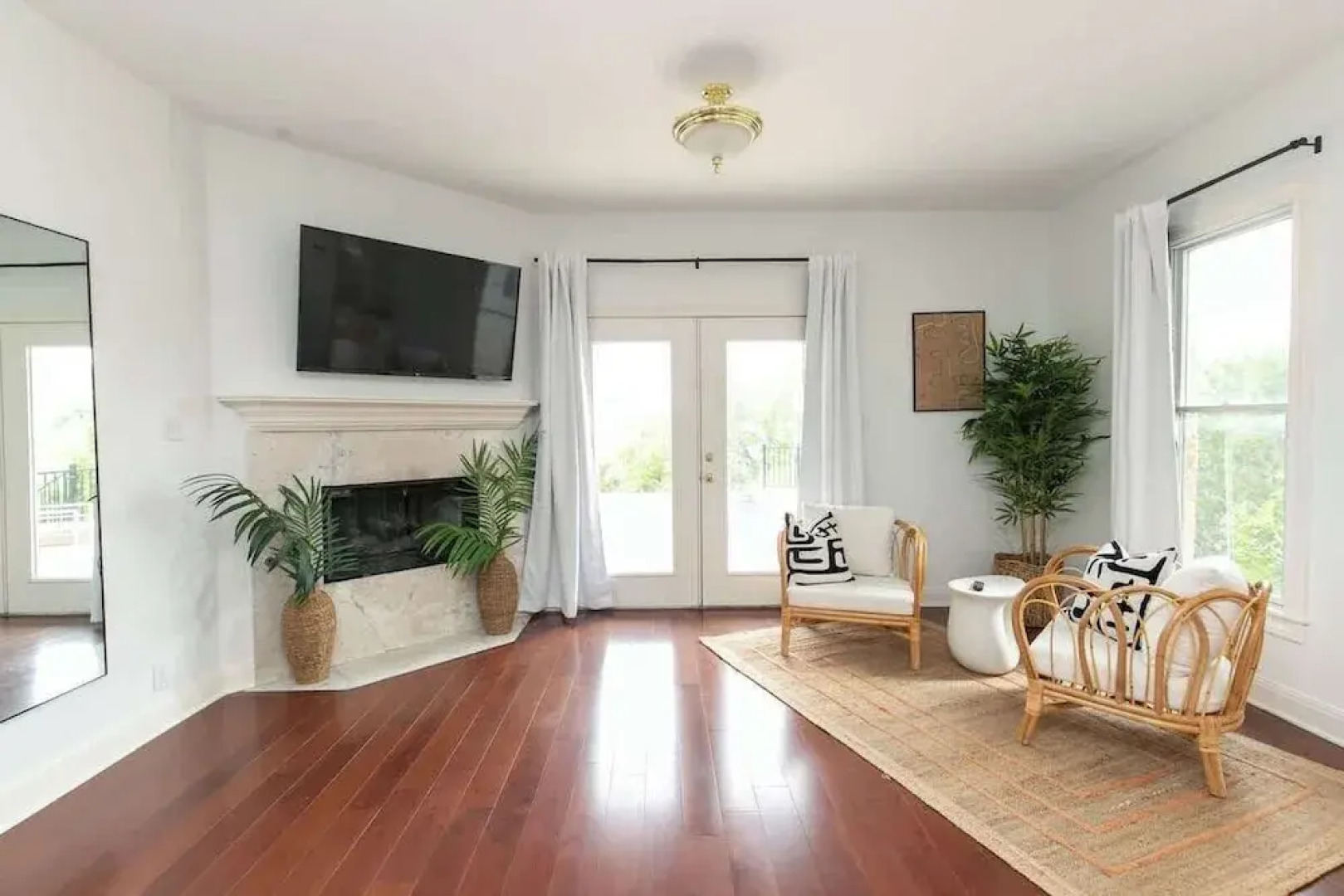 Spicewood Lodge W/pool, Hottub