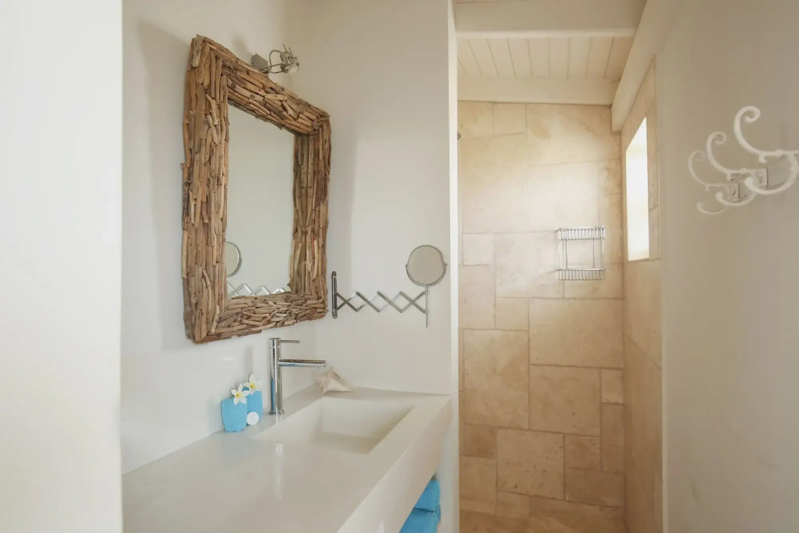 Ocean Breeze Boutique Hotel & Marina