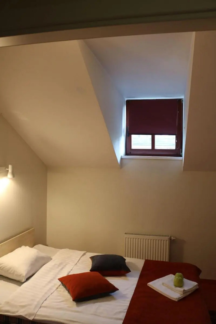 Отель Apple Economy