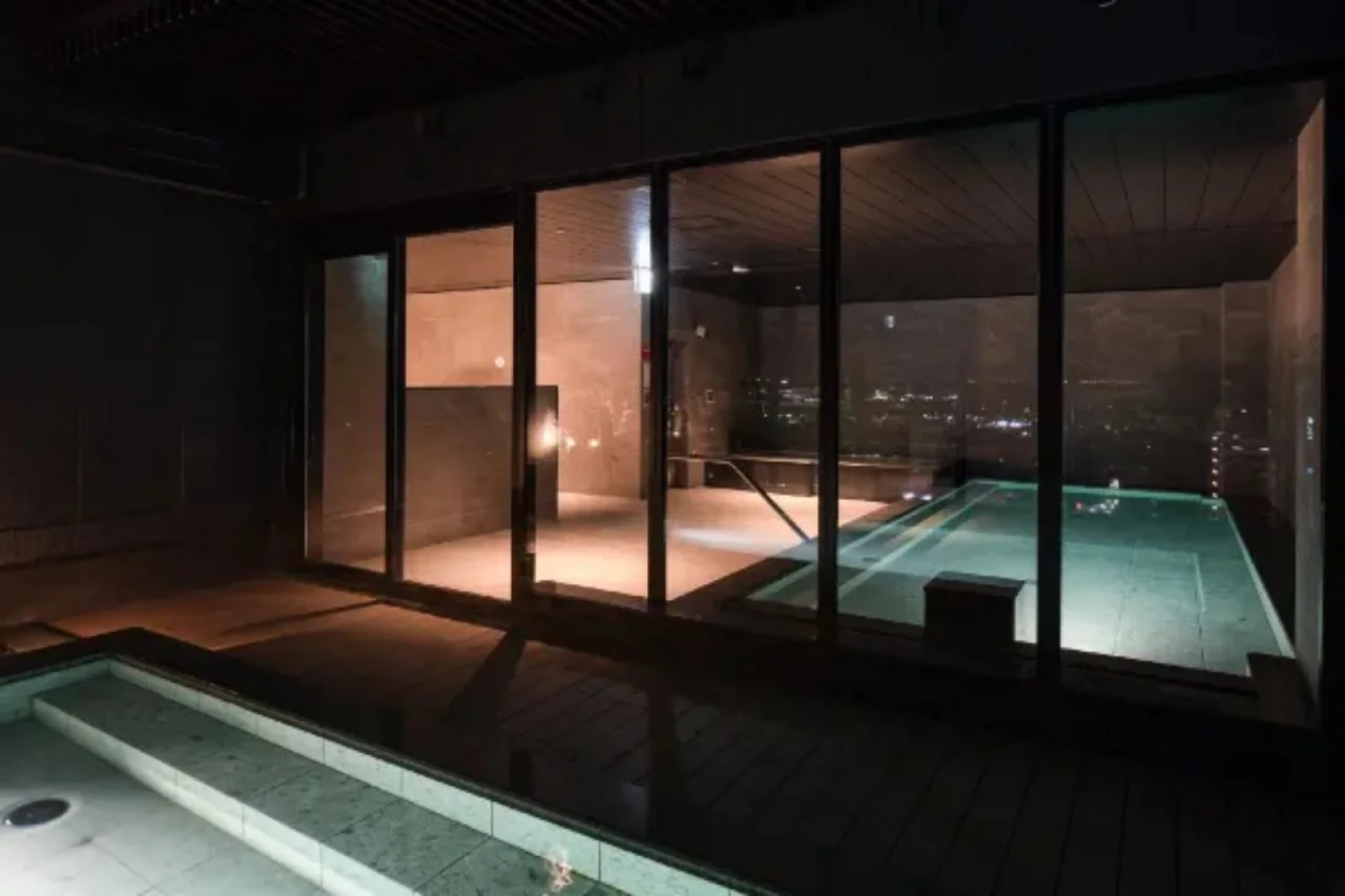 REF Kansai Airport by VESSEL HOTELS