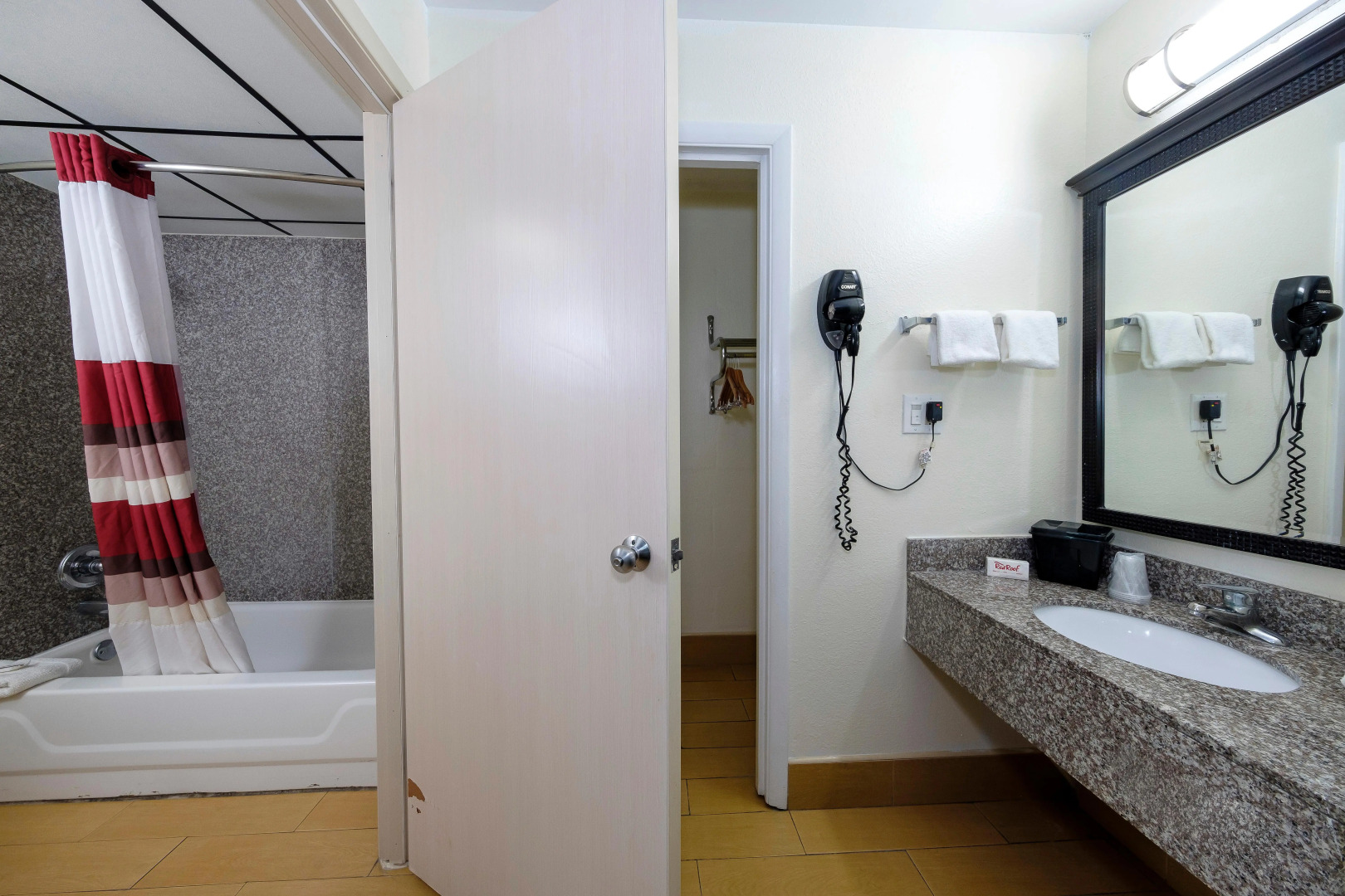 Red Roof Inn Crestview