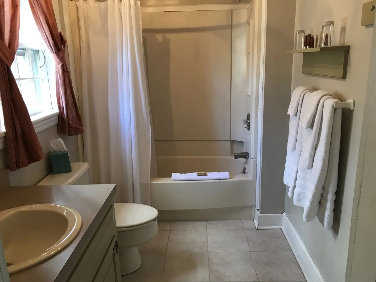 Inn at Millrace Pond