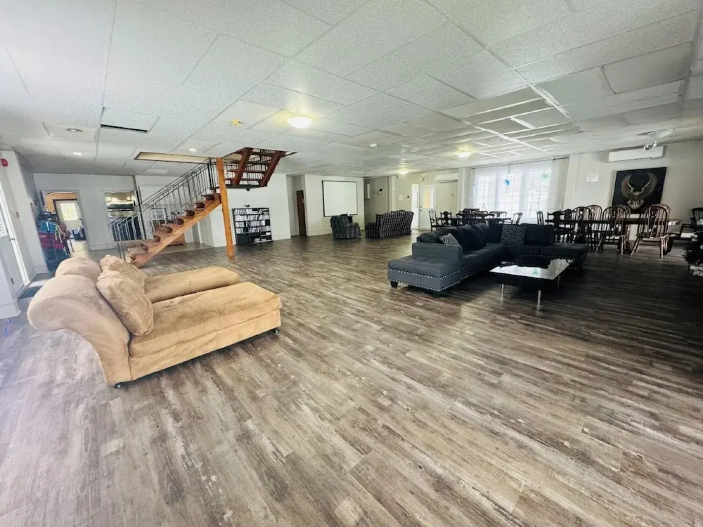 Lake Sparrow Guest House Inc