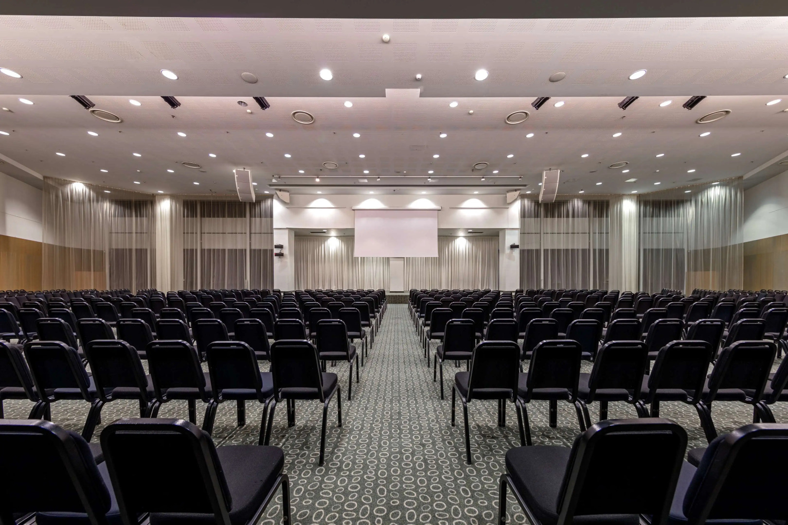 Отель Radisson Blu Lietuva