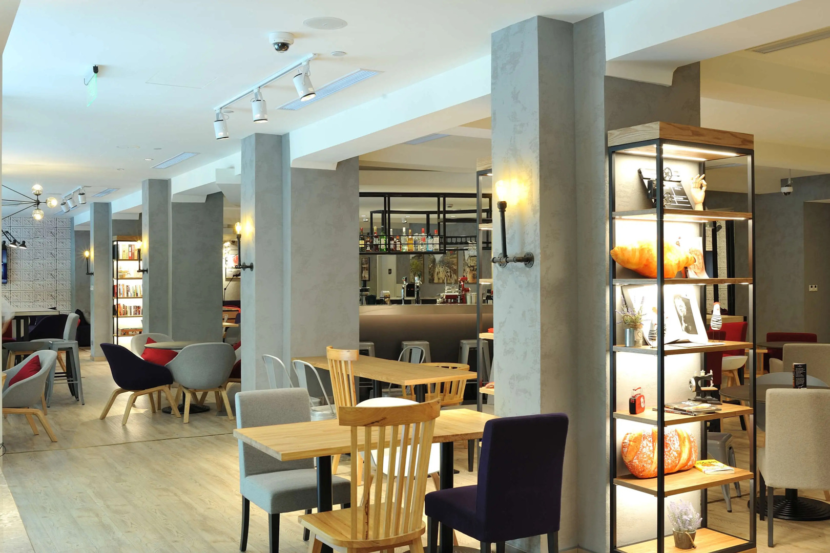 Отель Campanile Shanghai Natural History Museum