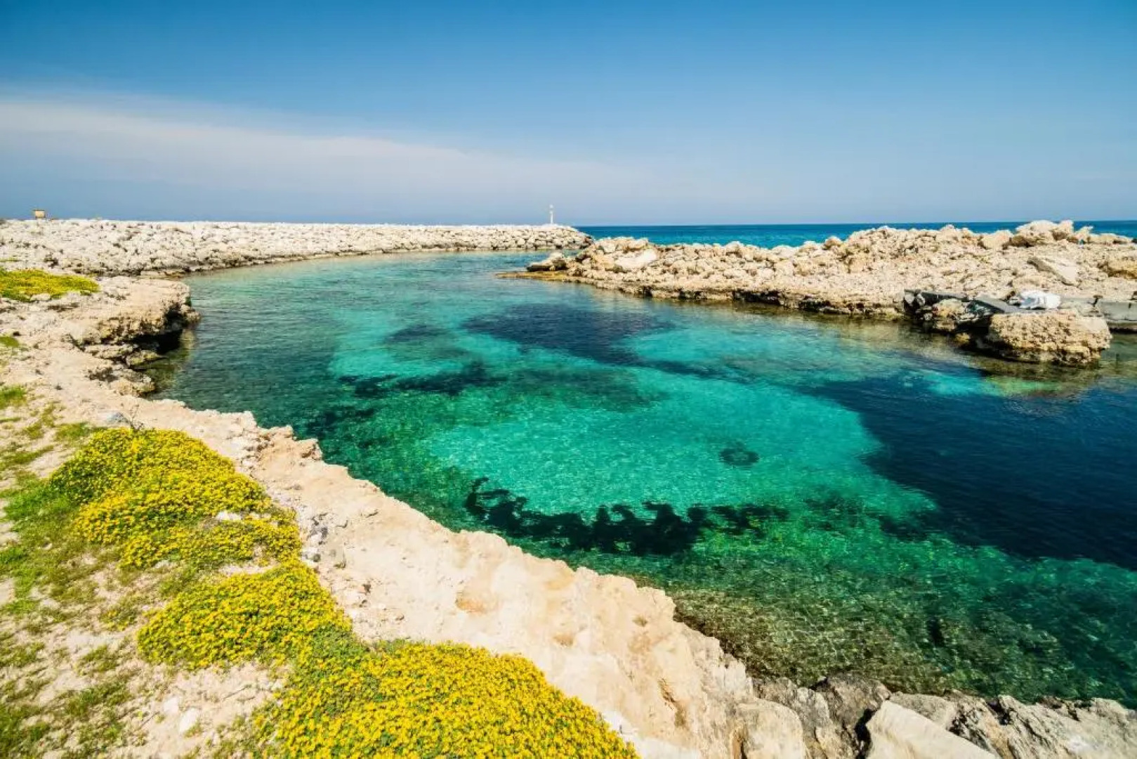 Spacious Three-Bedroom Apartment with Sea View A2