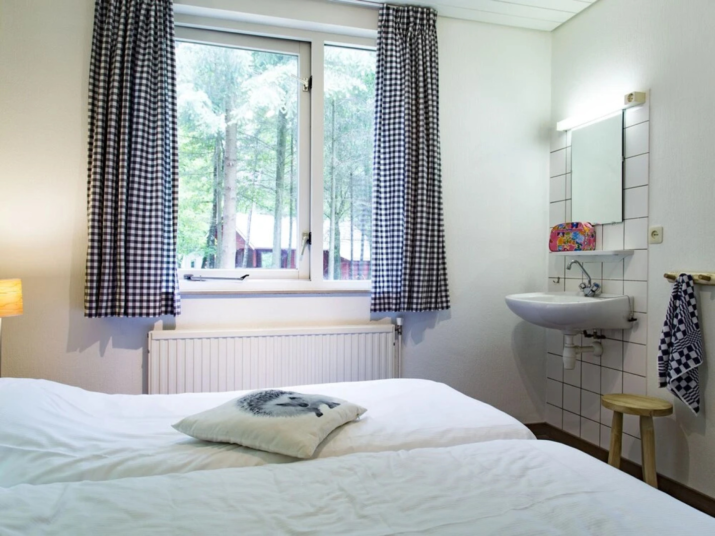 Woodland Bungalow w/ Pool