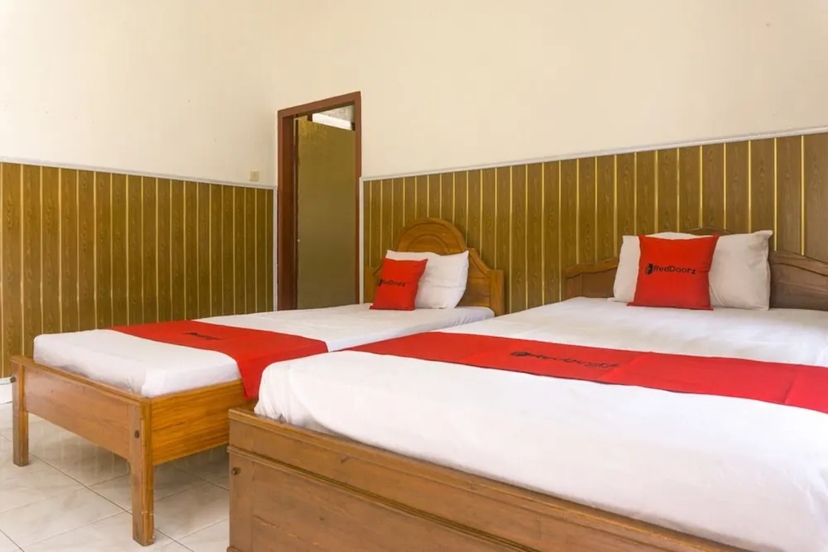 RedDoorz @ Taliwang Sumbawa Barat