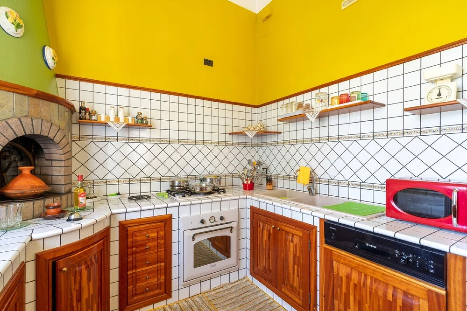 2981 Villa Colle Iris by Barbarhouse