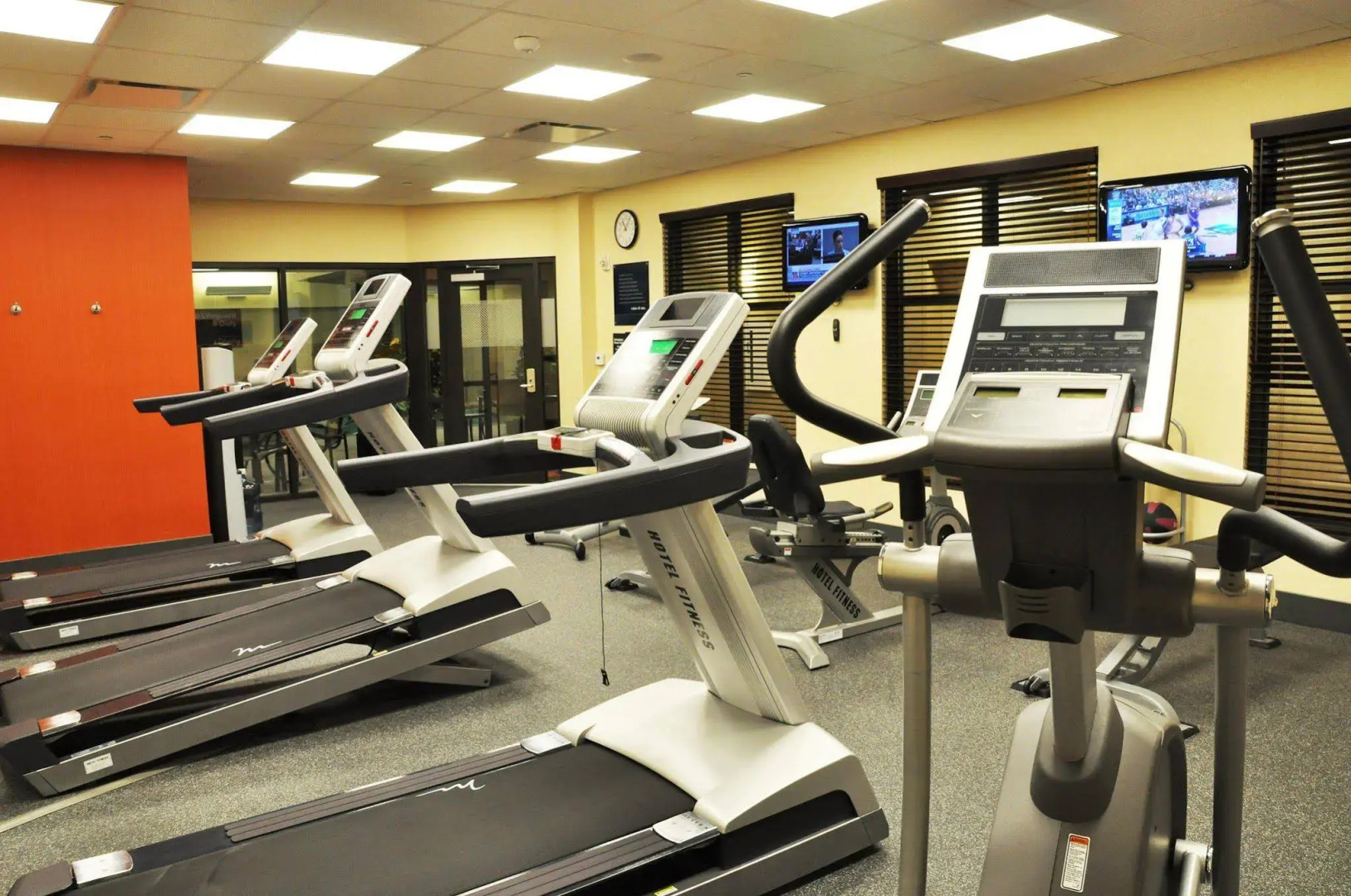 Hampton Inn & Suites Cincinnati/Uptown-University Area