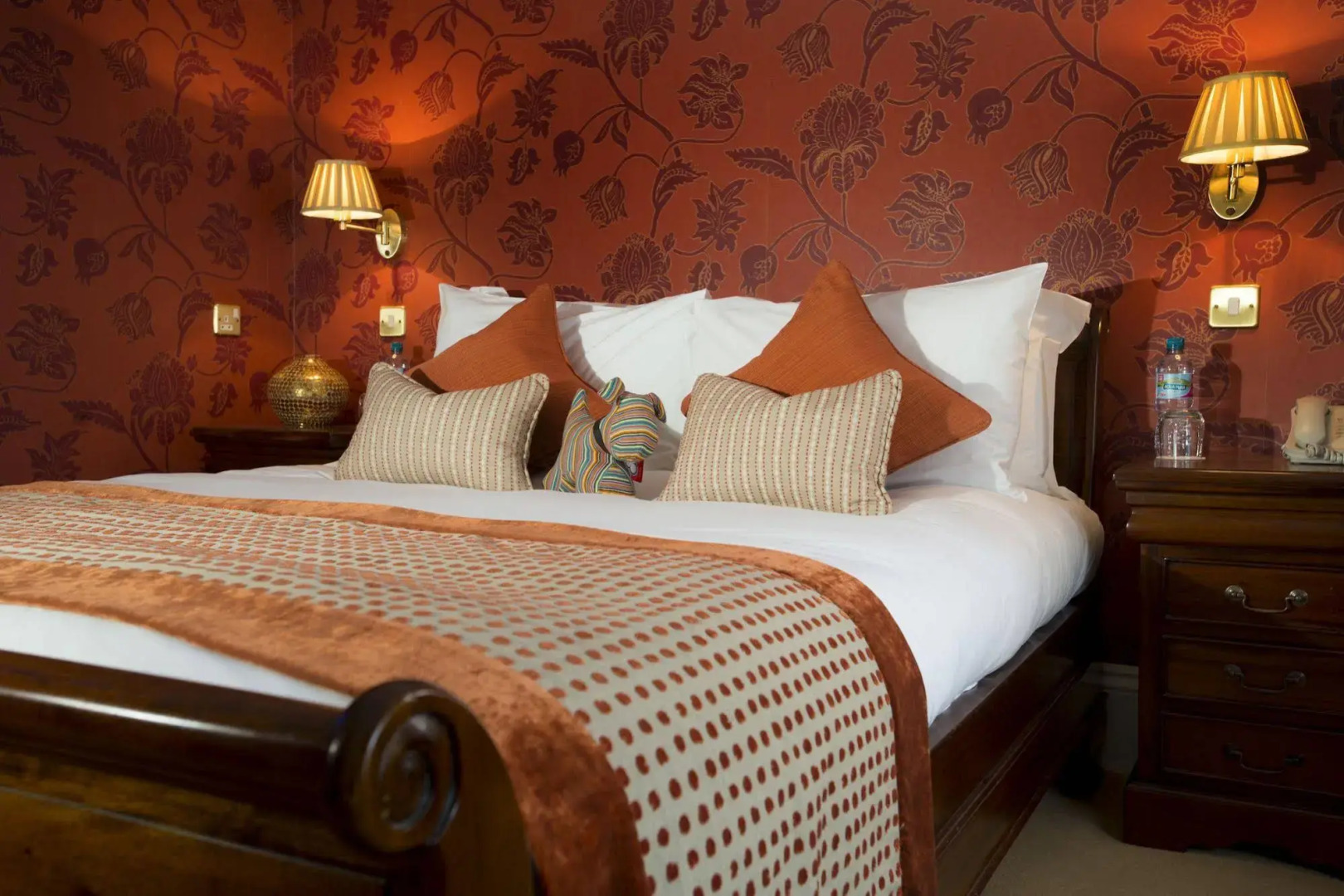 The Clarence Boutique Rooms
