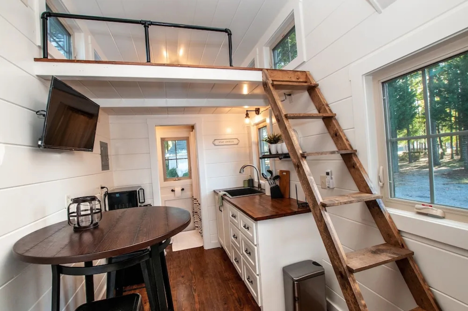 Windsor At River Rocks Landing Studio Bedroom Bungalow