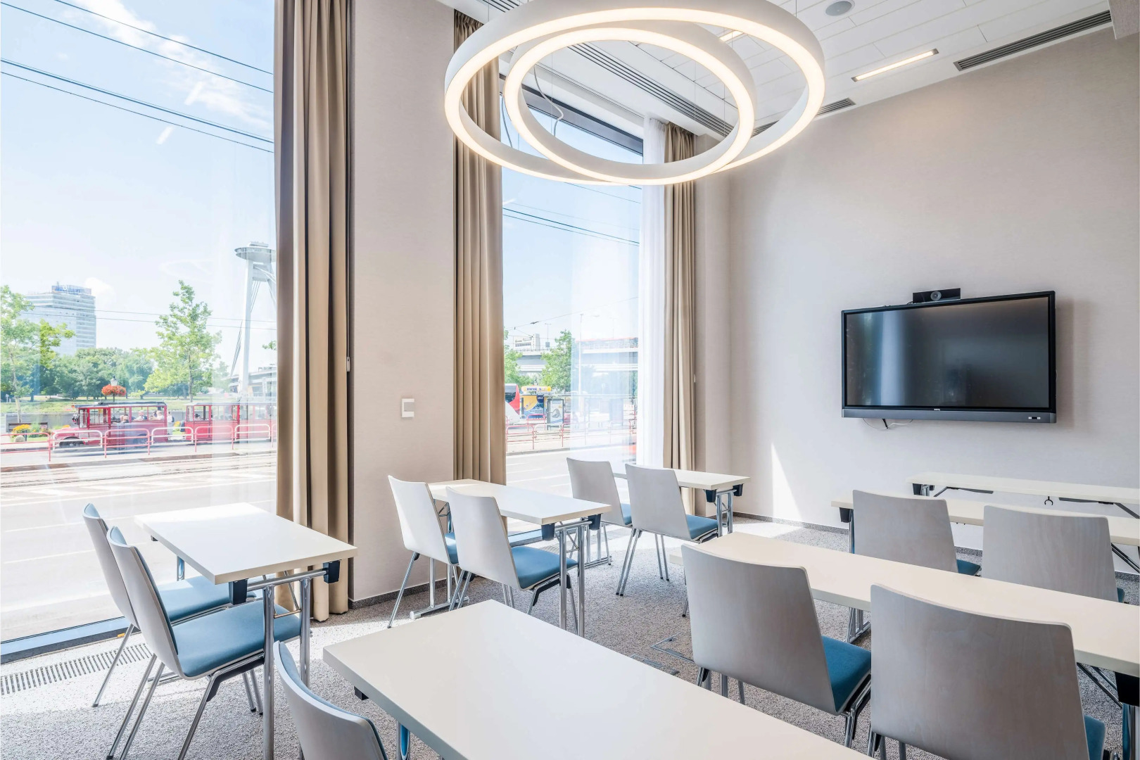 Park Inn by Radisson Danube Bratislava