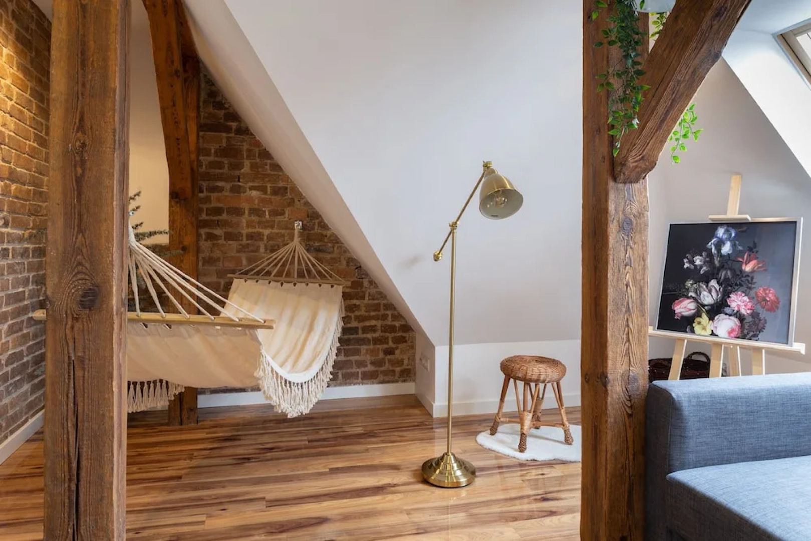 Lazy Days Attic City Center