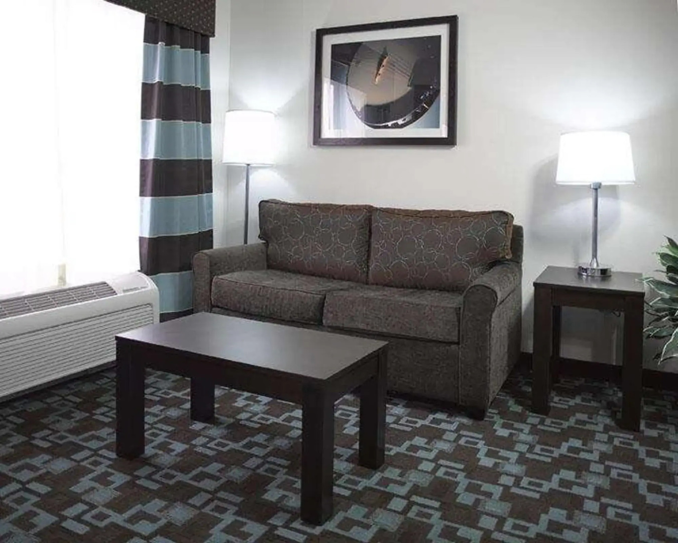 Hampton Inn & Suites Nashville @ Opryland