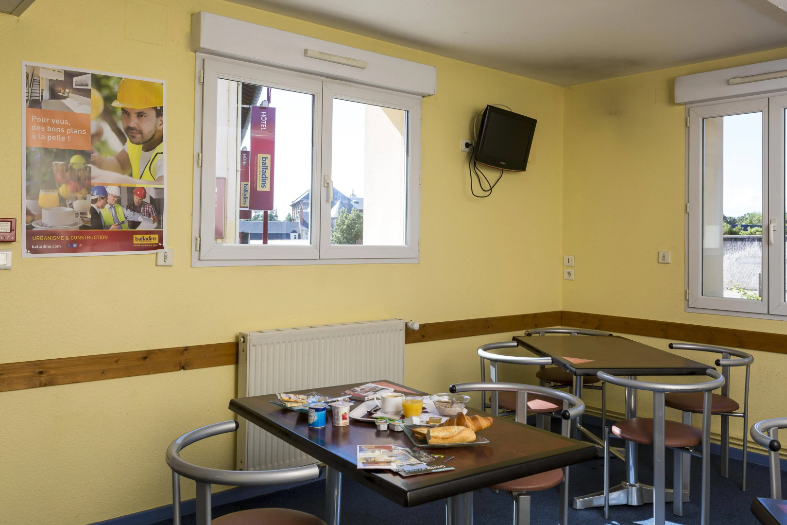 Hôtel & Résidence Avermes