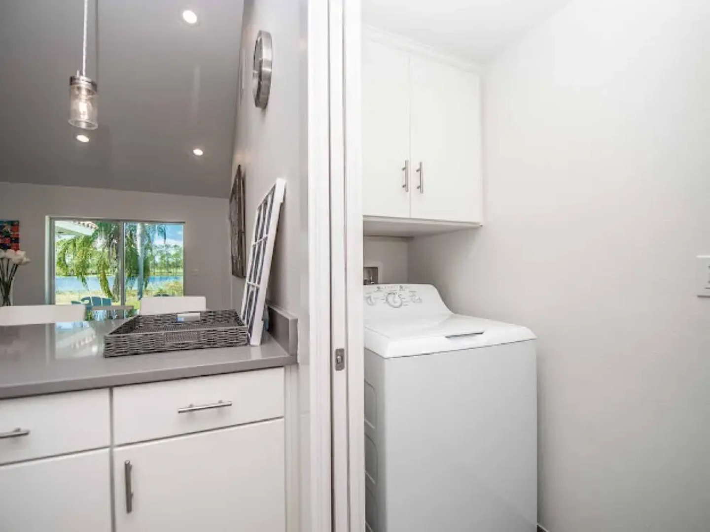 Swiss 14 - Lake Stephanie