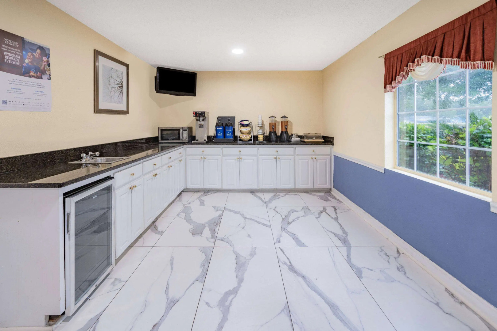 Days Inn by Wyndham Barnwell