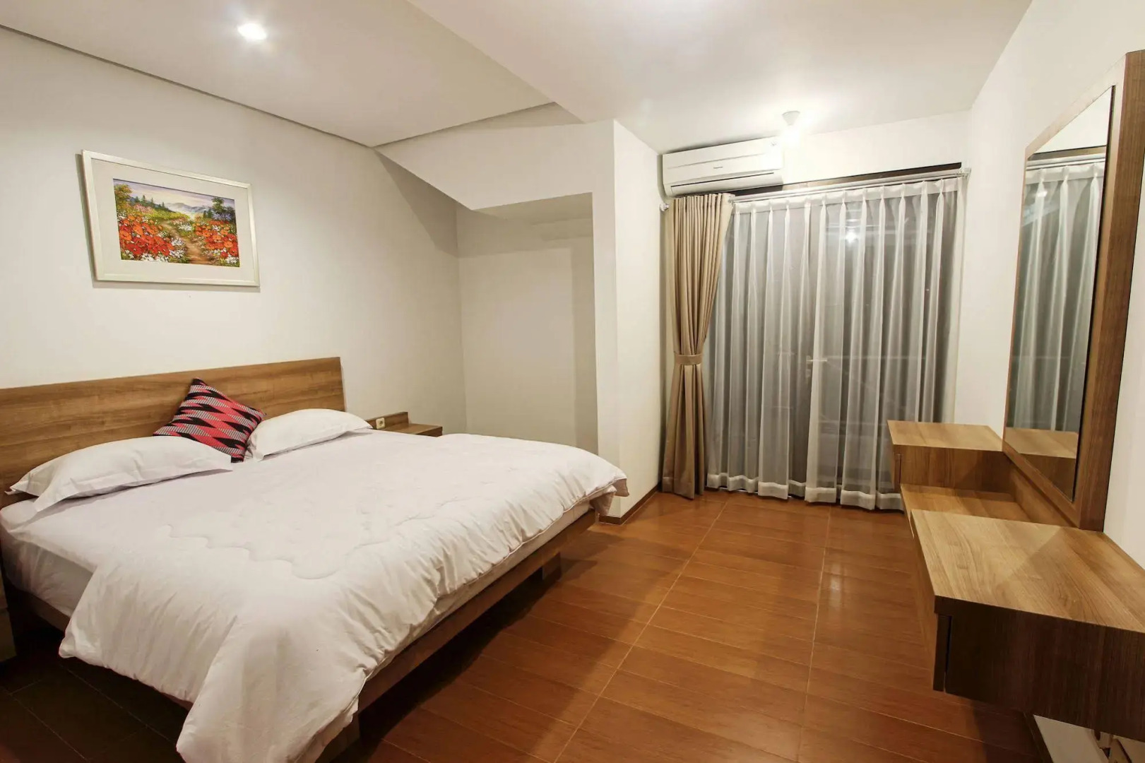 Villa Kencana Syariah, 6 Bed KingSize, View Gunung