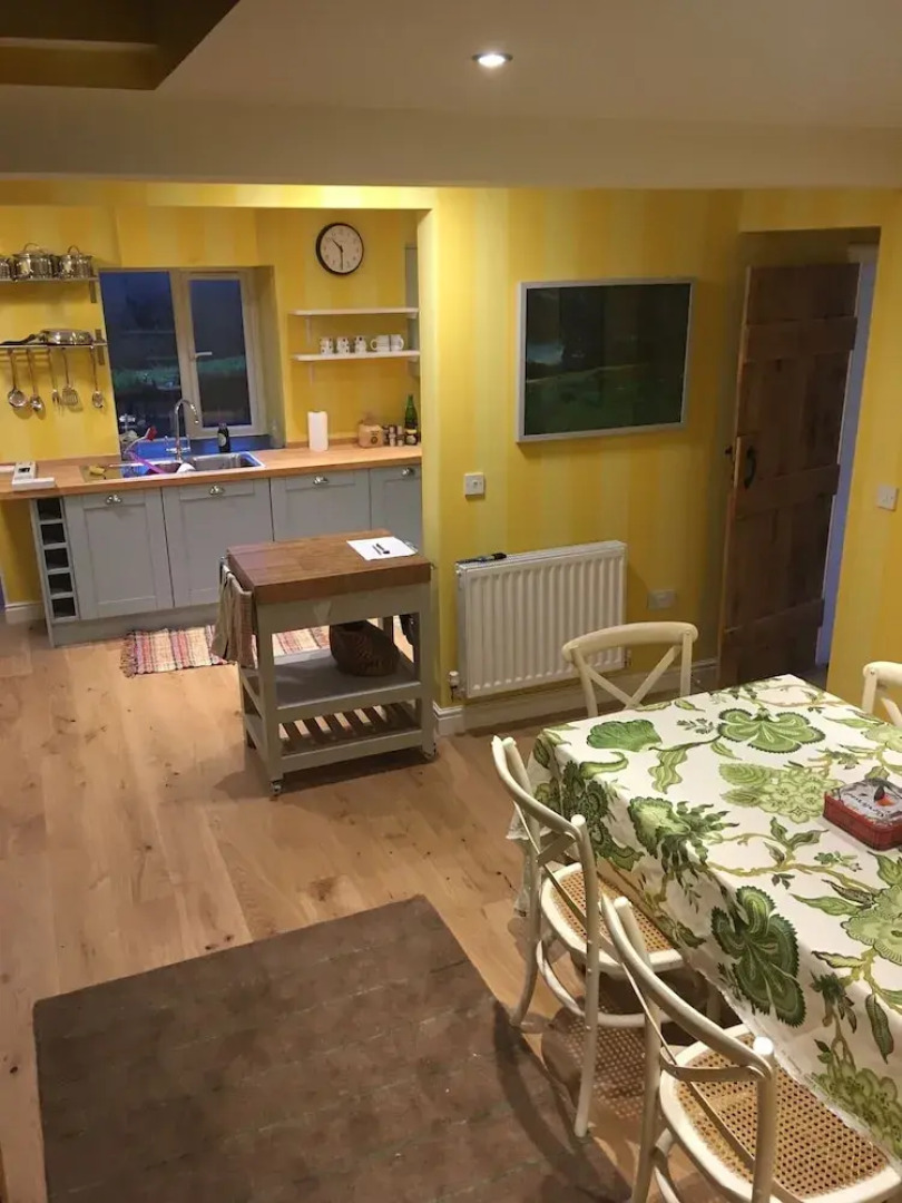 Charming 3-bed House in Abergele, Wales, UK