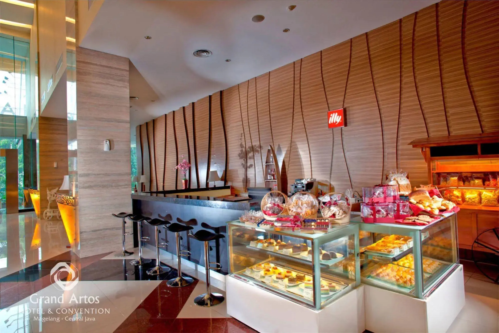 Grand Artos Hotel & Convention