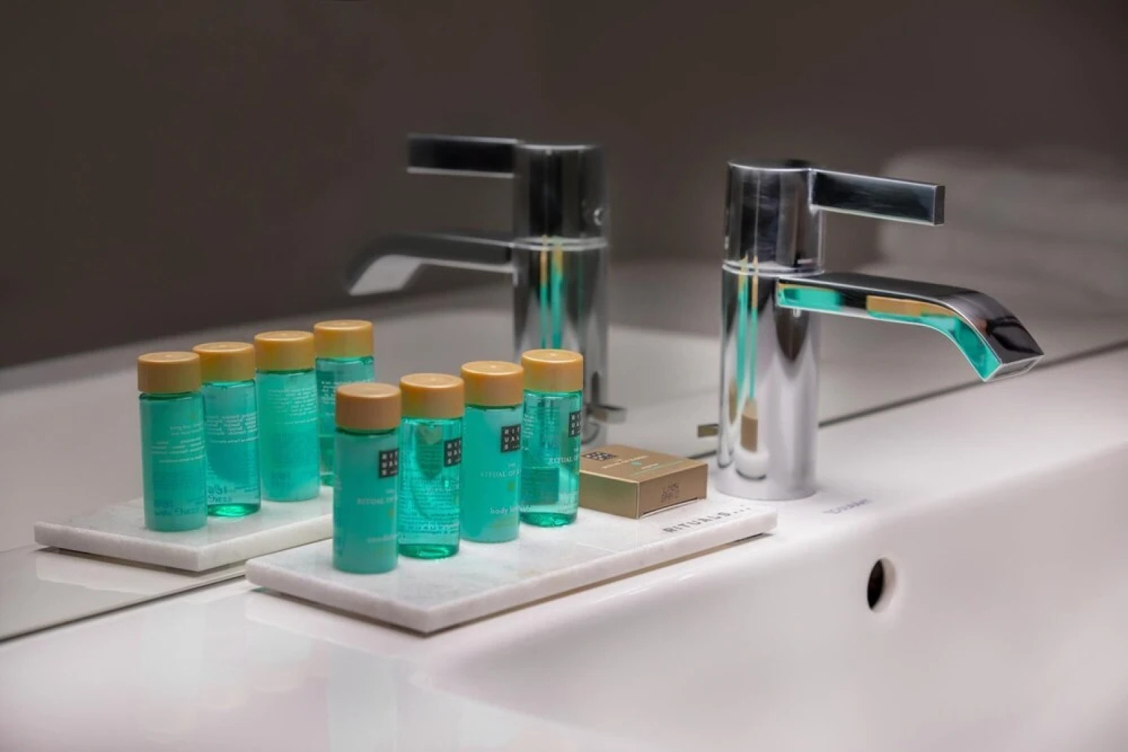 Deluxe Apartment in the Historic Centre With Private Parking