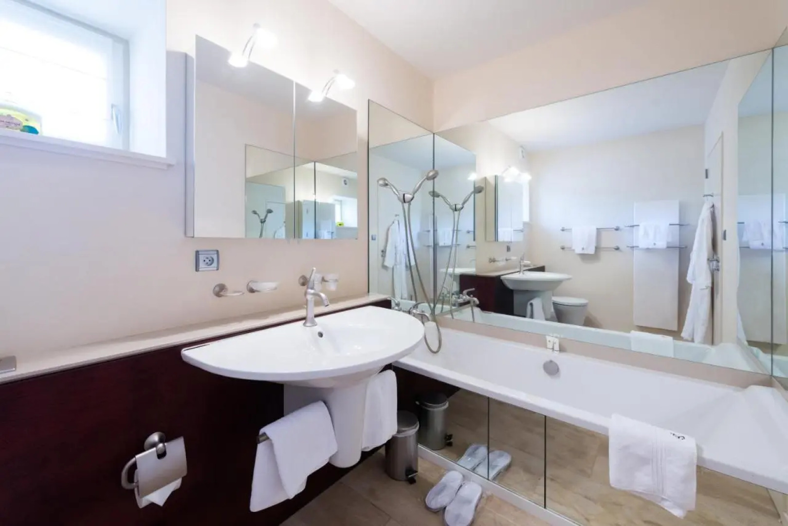 Le Chateau De Besseuil