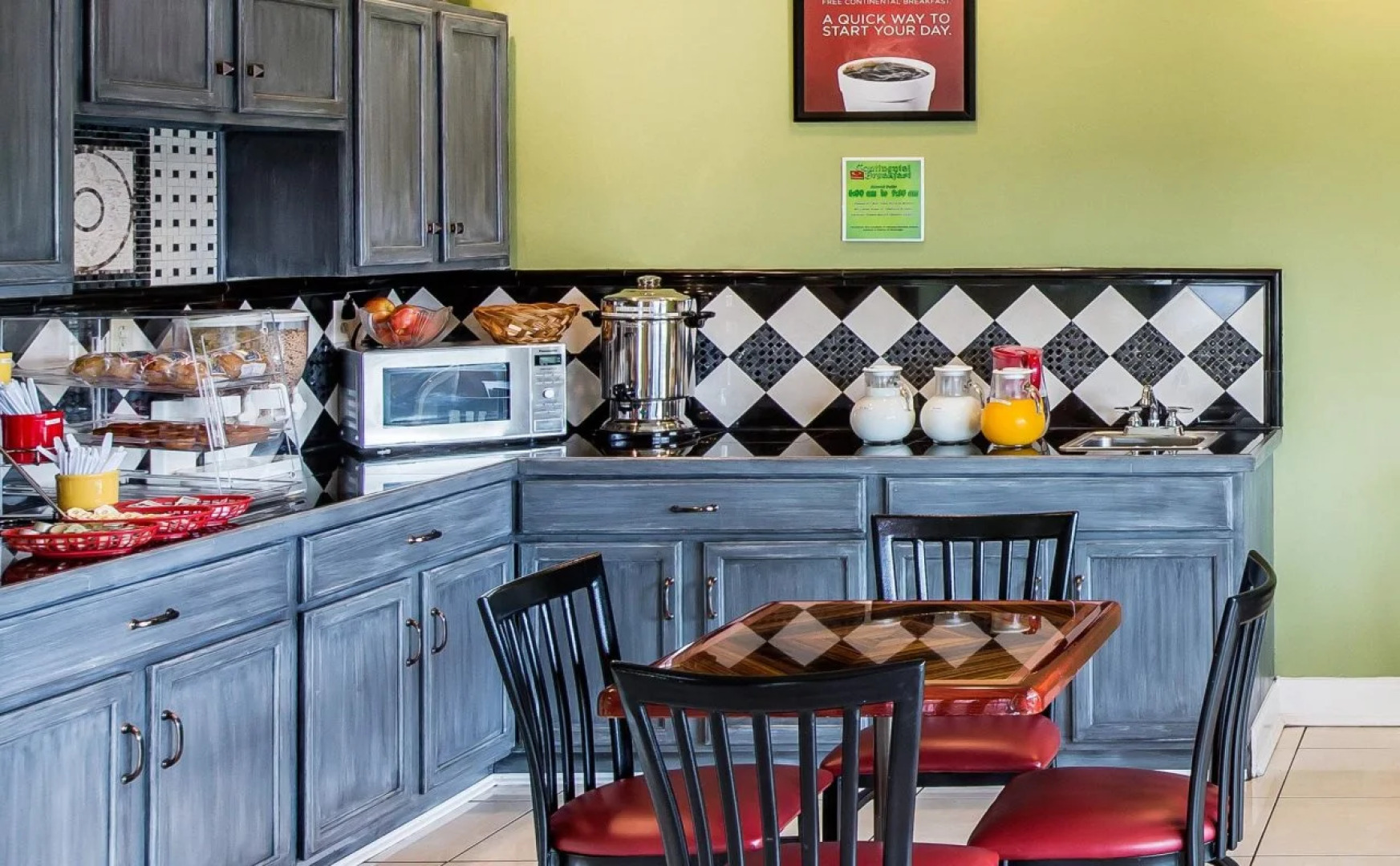 Budgetel Inn & Suites