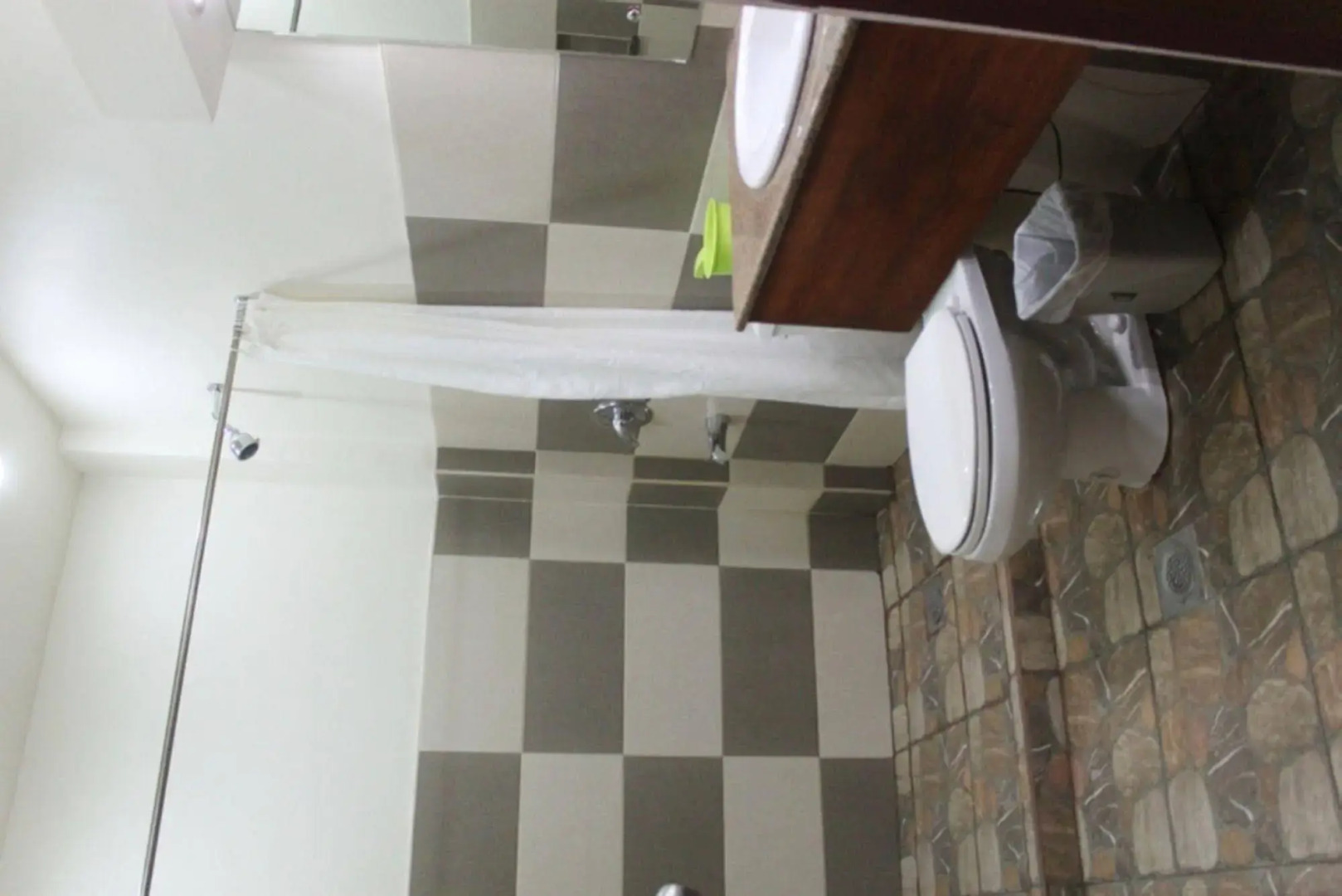 Lost Horizon Beach Dive Resort