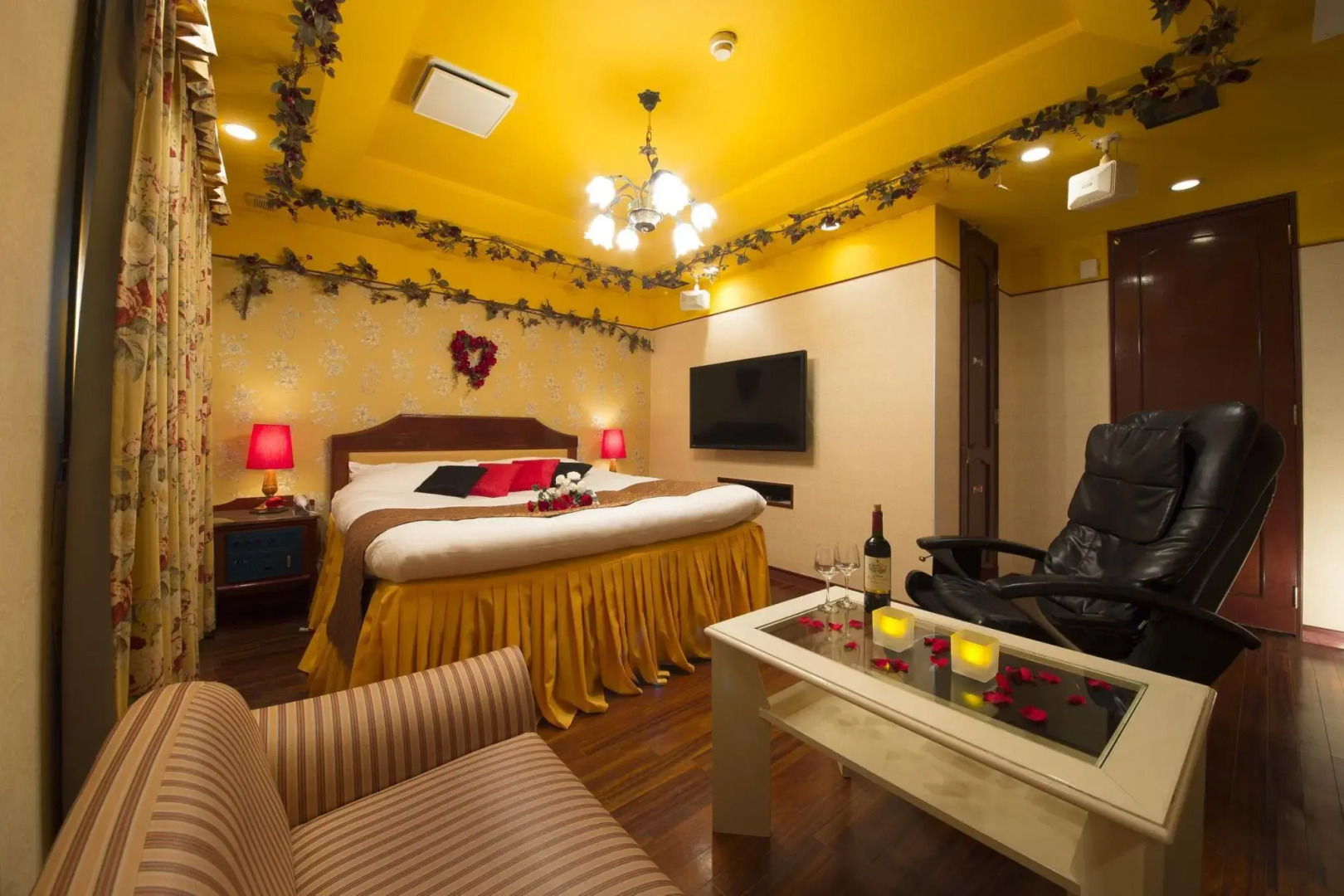 HOTEL Gallery - Adults Only