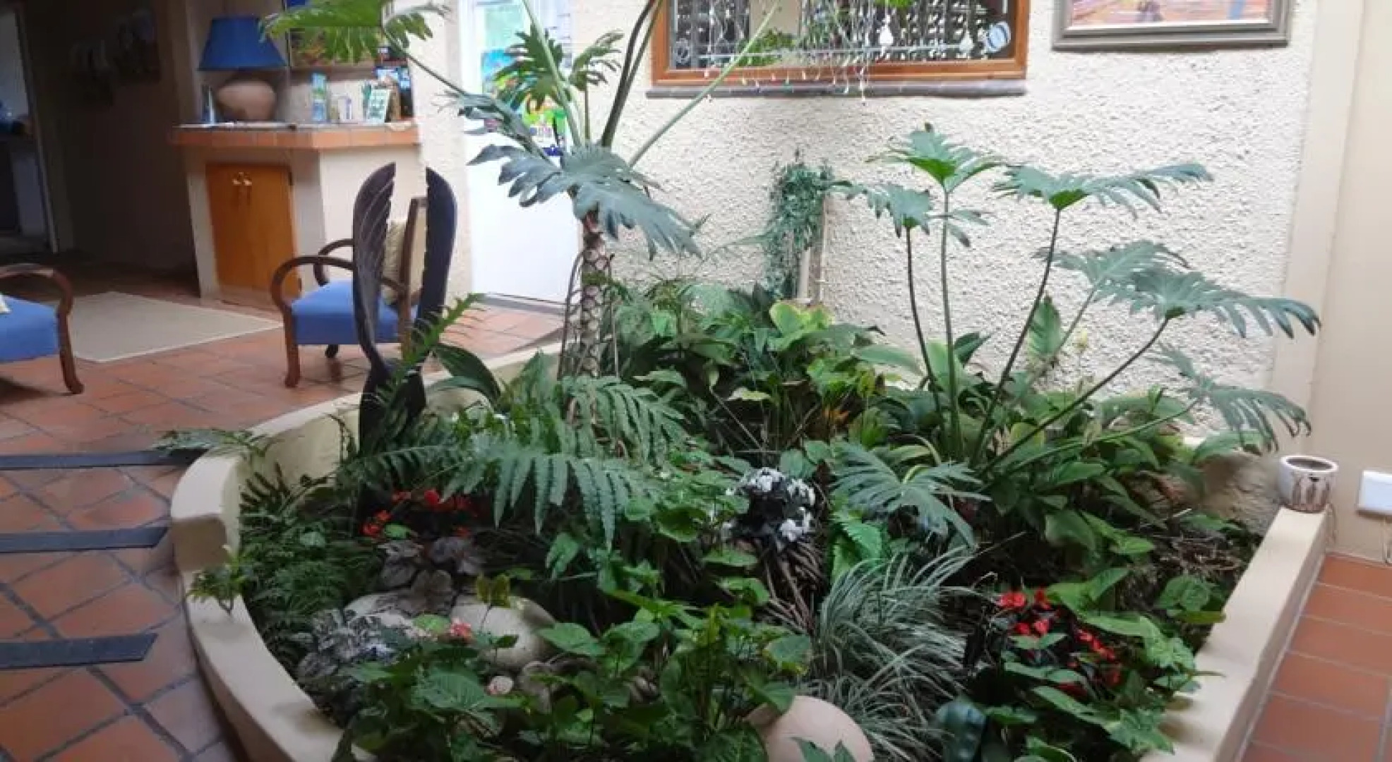 Bella Sombra Guest House