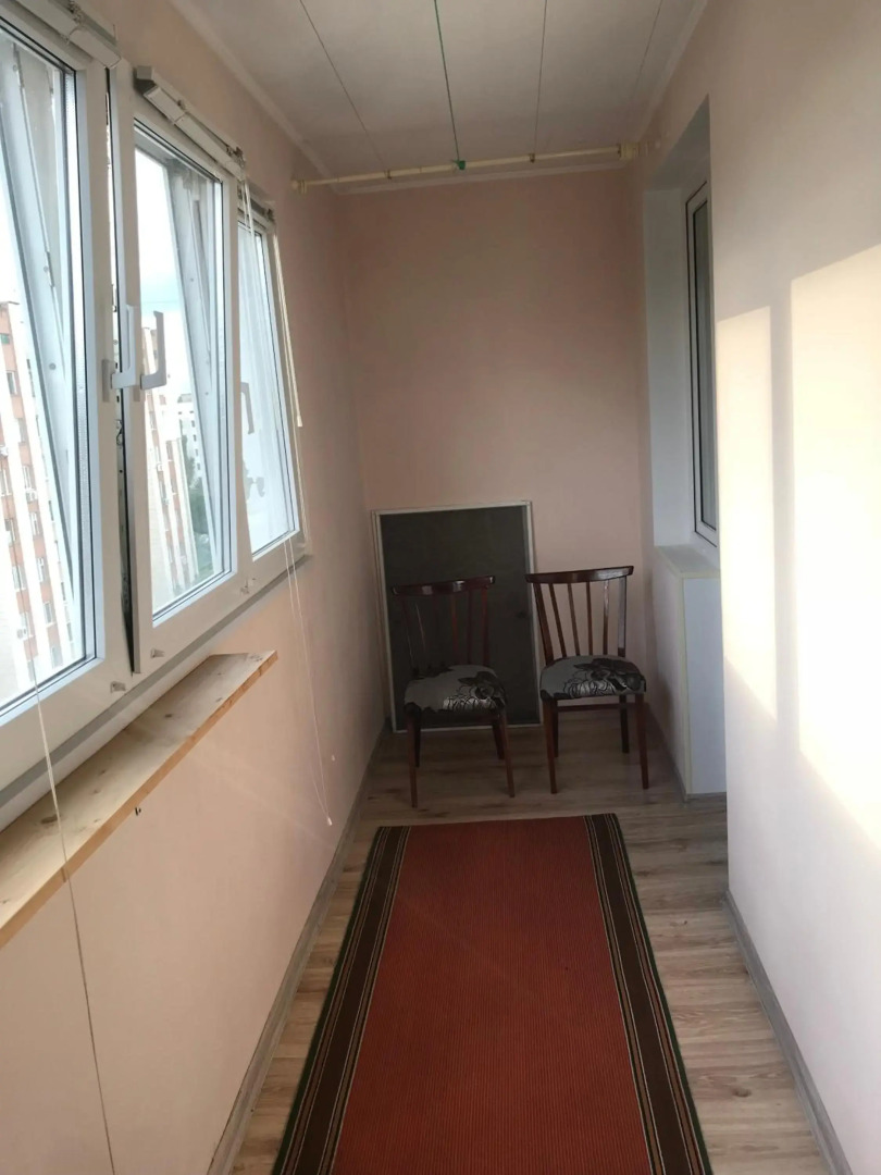 Clean apartment on Lunacharskogo street