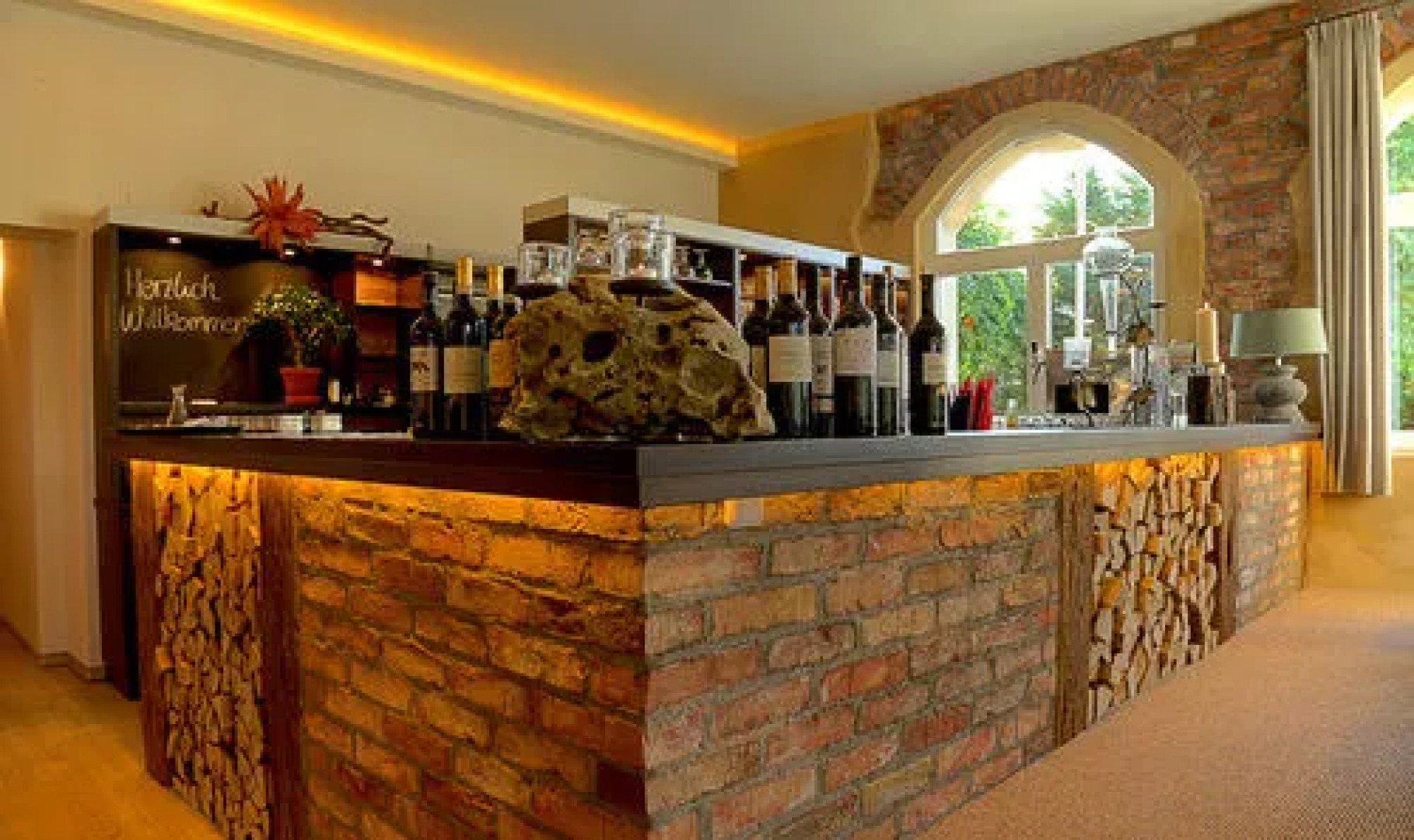 Remise & Westflügel Schloß Stolpe