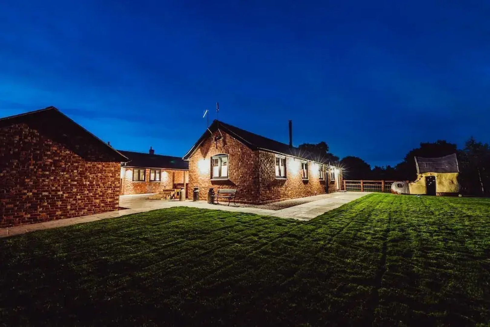 Hollies Barn B&B
