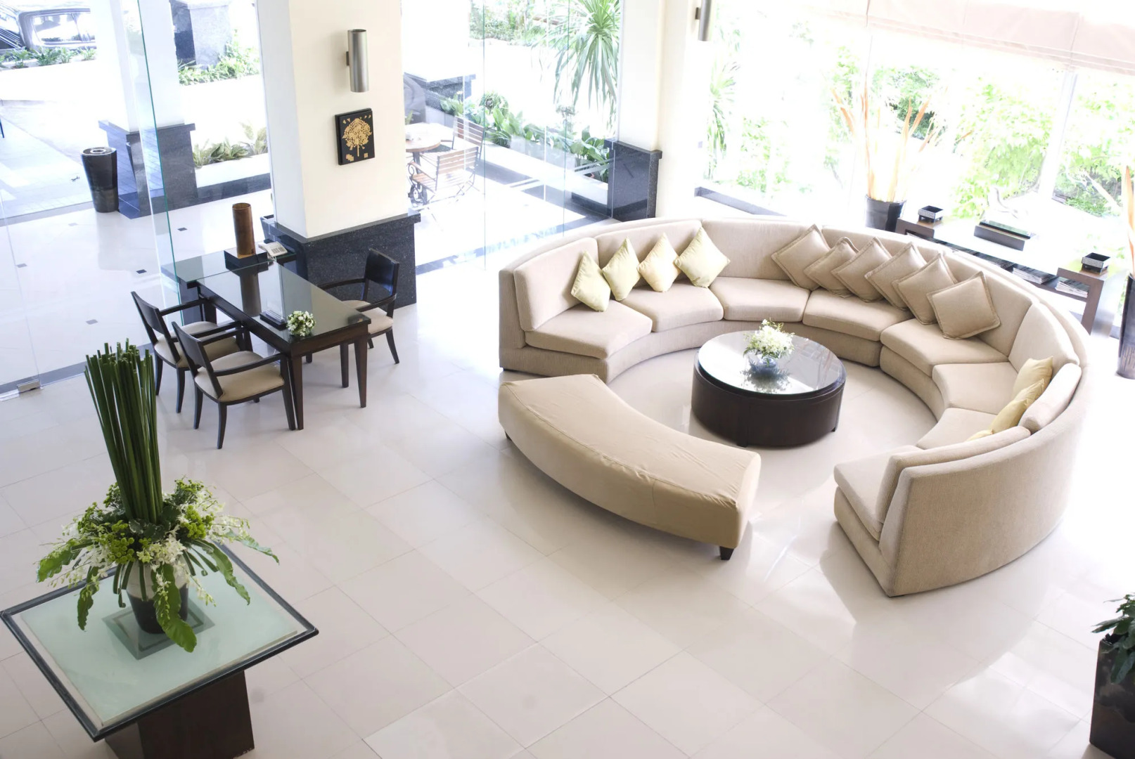 Kameo House Hotel and Serviced Apartments