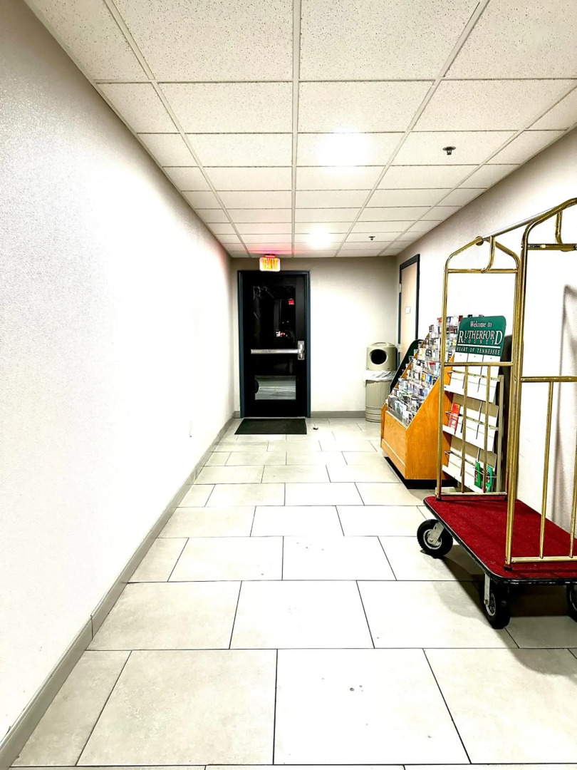 Radiant Inn & Suites