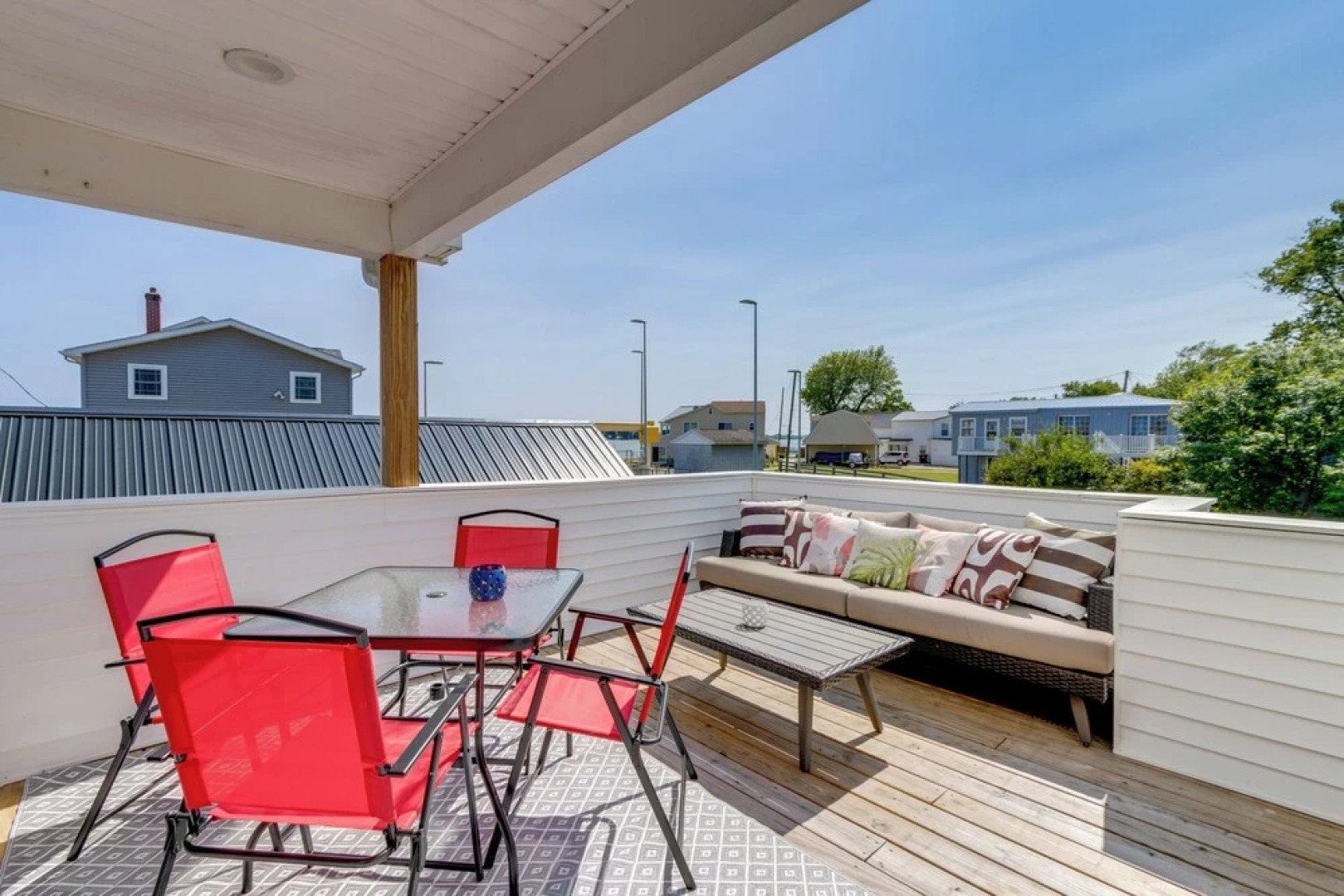 Steps to Buckeye Lake: Family-friendly Home