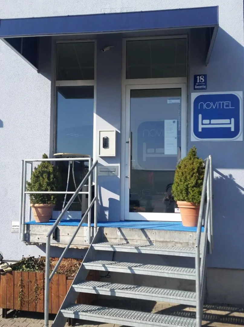 ARRIVEL Hotel Kirchheim - bisher: Novitel