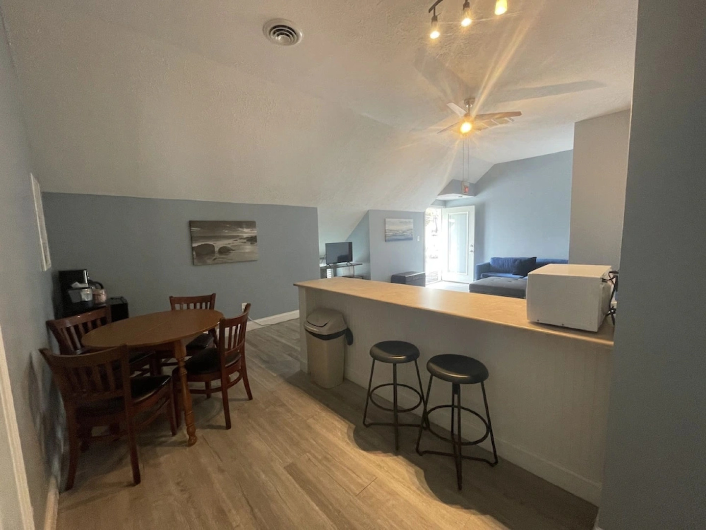 Harbour Square Suites