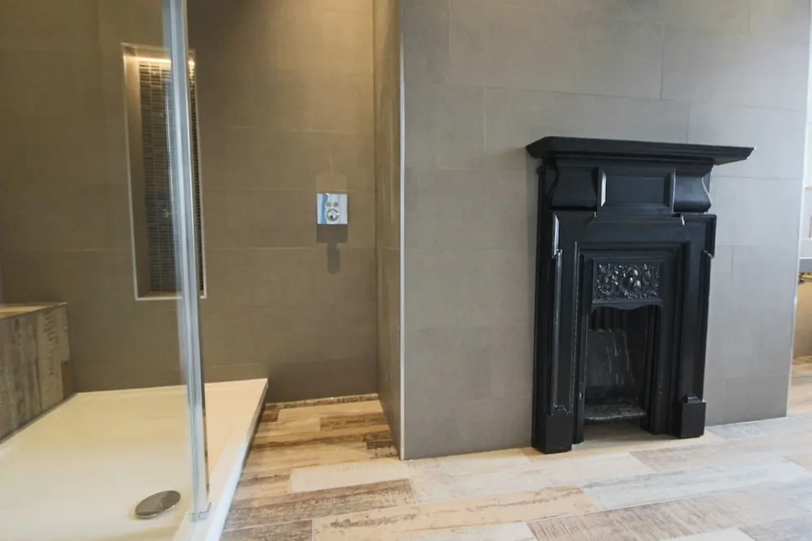 Caer Rhun Hall Hotel